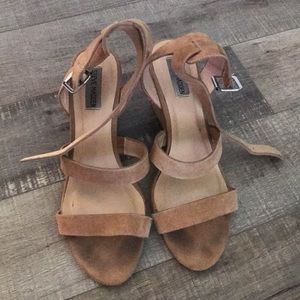 Steve Madden Tan Sandals